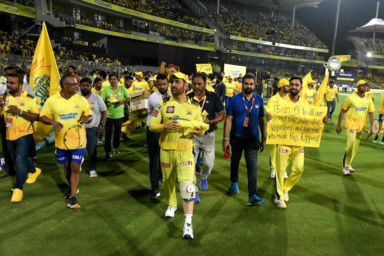 IPL 2023: Dhoni, CSK thank Chennai fans with special lap of honour