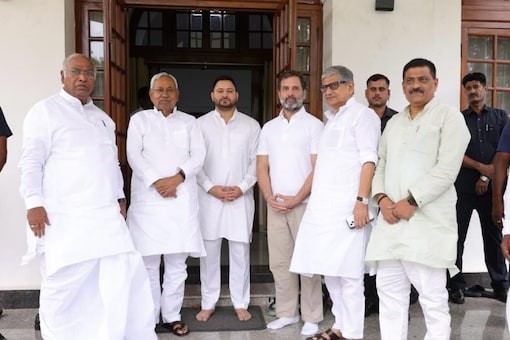 Patna meet, Opposition leaders