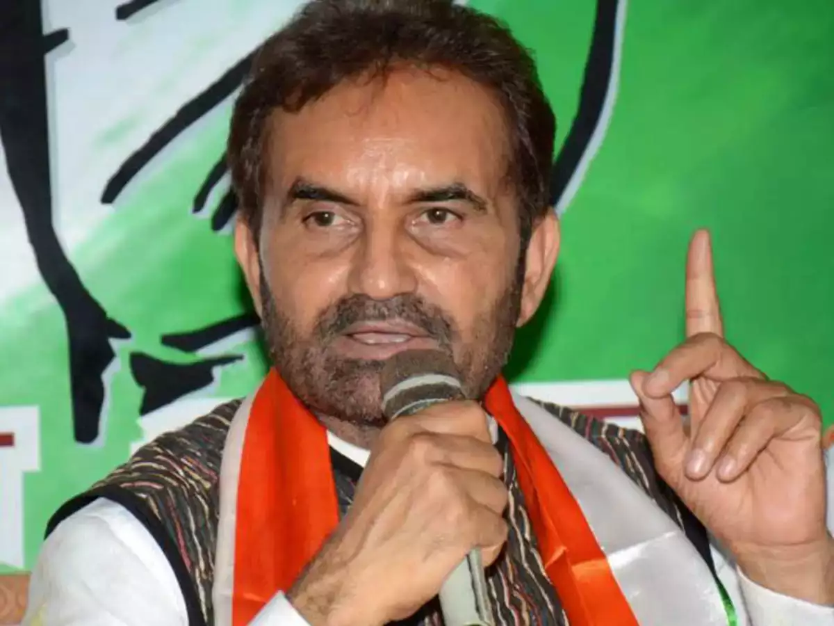 Tall order for new Gujarat Cong chief Gohil: Tackle infighting, revive party