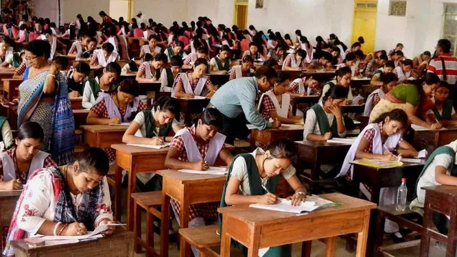 SSLC 2023 exams, Tamil Nadu, Directorate of Government Examinations, hall tickets