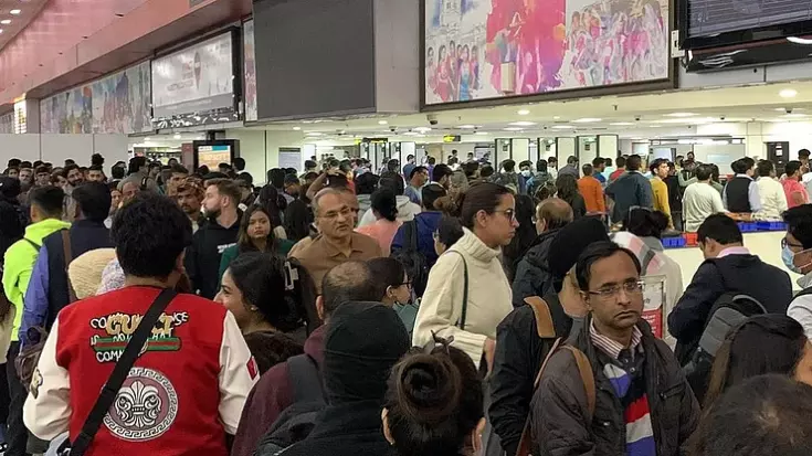 Delhi airport chaos, Jyotiraditya Scindia, security clearance, Indira Gandhi International Airport, T3 Terminal, airport metrics