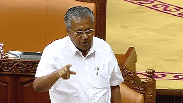 Kerala CM lashes out at Guv, says Centre has let loose a deranged man