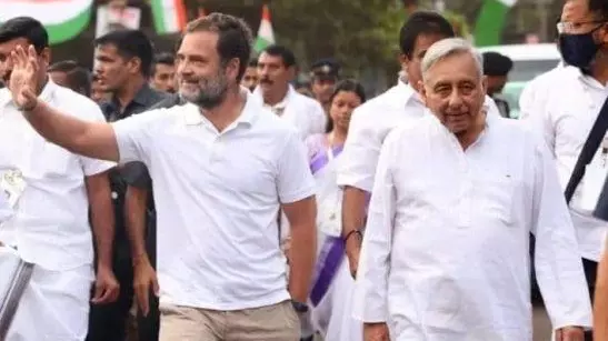 Mani Shankar Aiyar and Rahul Gandhi Mani Shankar Aiyar and Rahul Gandhi