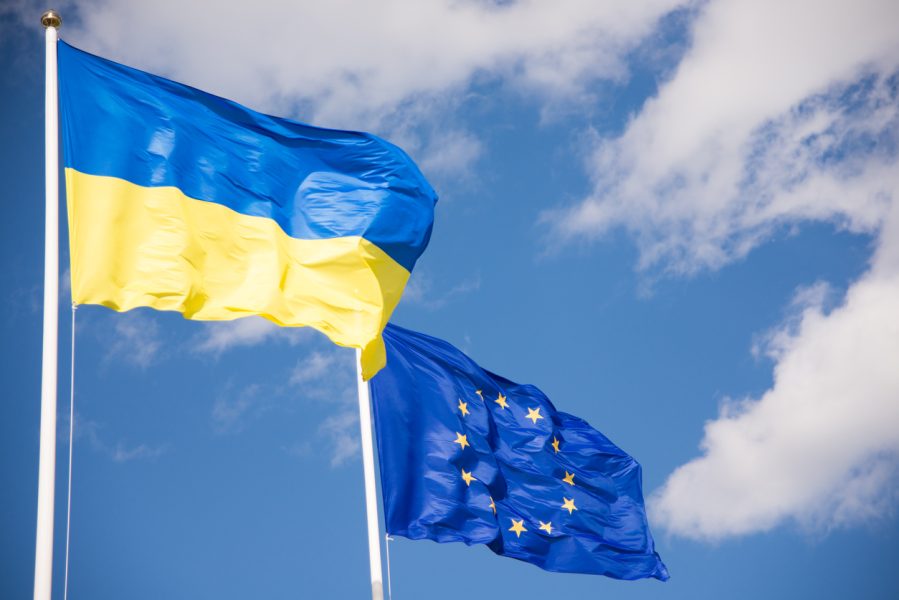 Ukraine gets EU membership boost, but no new European aid, after setback in US