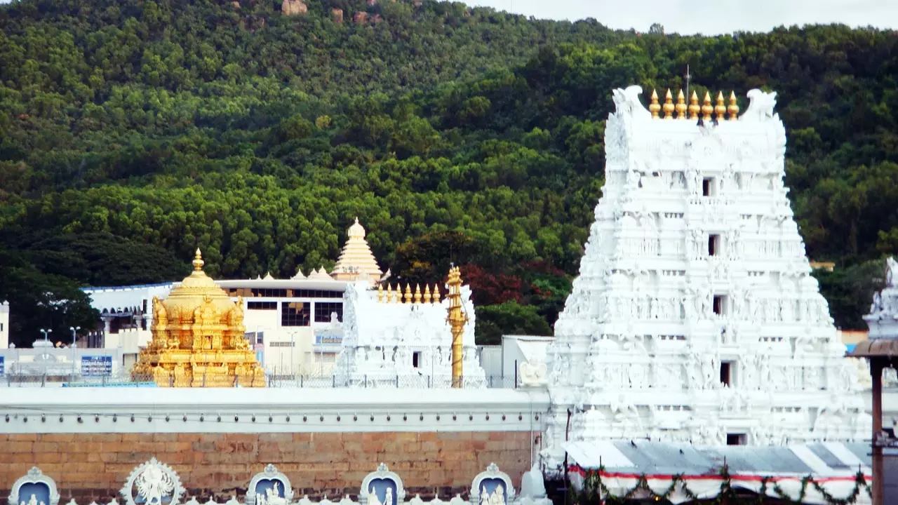 Outsourced TTD staff caught stealing gold offerings from Tirumala