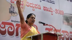 Shobha Karandlaje, Stalin