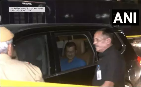 LIVE: Kejriwal leaves CBI office after 9-hour grilling in excise policy case