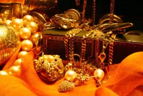 Akshaya Tritiya: Why buying jewellery is not the same as investing in gold