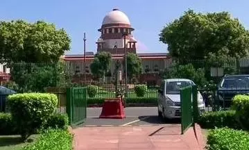 SC stays Bombay HC order asking poll panel to hold Pune LS bypoll immediately