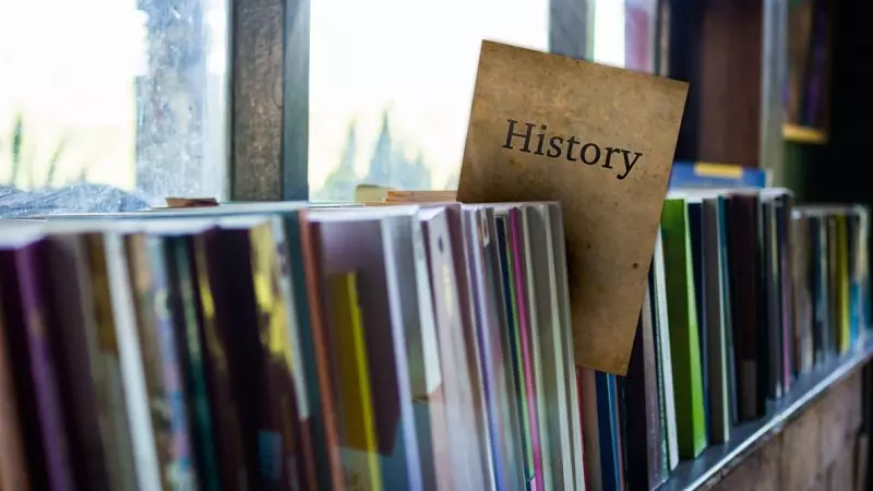 NCERT, textbooks, political scientists, academics