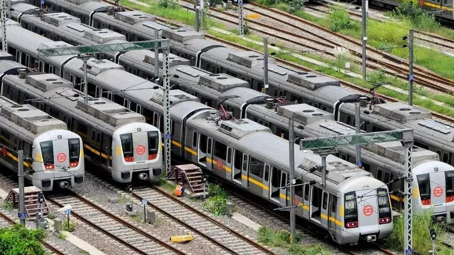 Delhi metro