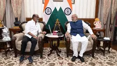 Amid Jailer glory, Rajinikanth meditates at Ranchi ashram