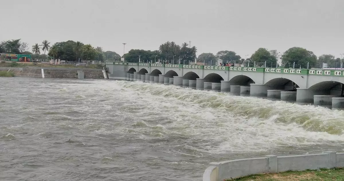 Karnataka begins releasing Cauvery water to TN following CWMA order