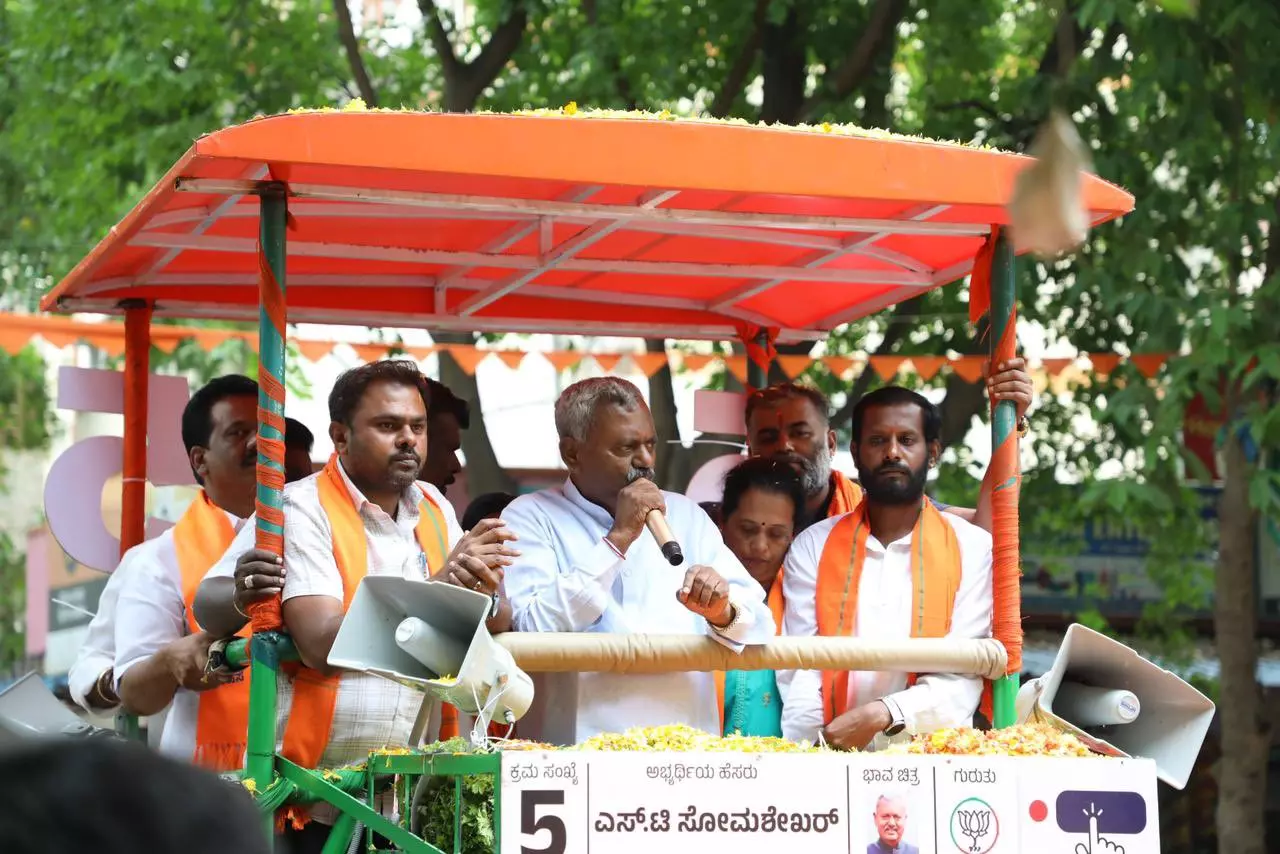 ‘Ghar wapsi’ for Bombay Boys: Poached Karnataka MLAs wish to return to Congress