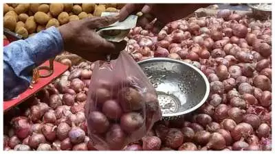 Export duty on onions: Farmers protest in Maharashtra, want Centre to scrap move