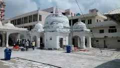 Tilak on Sufi saint, Hindu posters: How an Ahmedabad dargah is getting saffronised