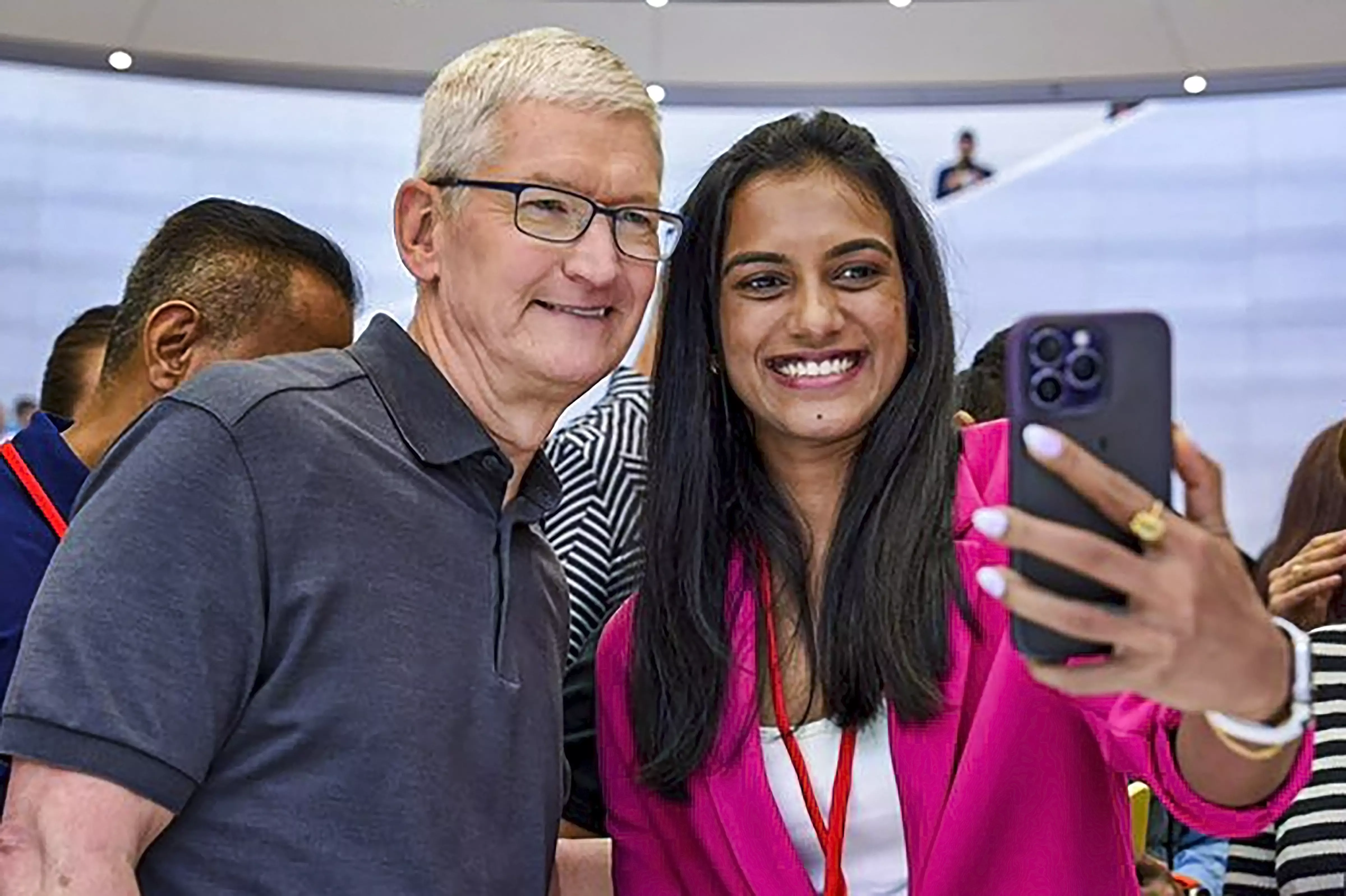 PV Sindhu attends Apple event in US; accepts Tim Cook’s offer for a match