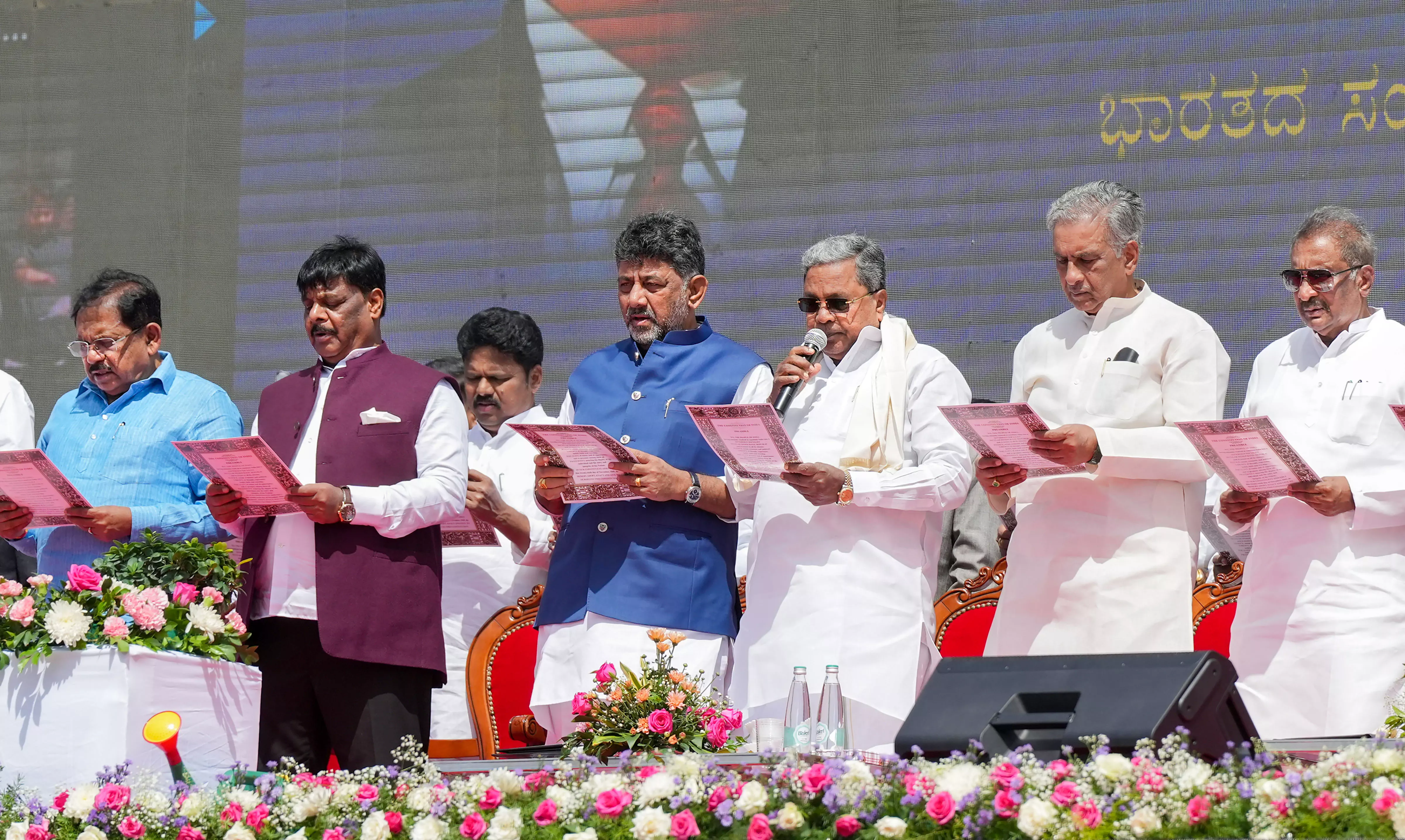 Karnataka govt hosts mega Preamble-reading event; lakhs attend