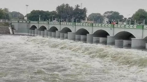 Karnataka ordered to release Cauvery water to TN; state to appeal, protests break out