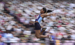 Heartbreak for Swapna; Amlan Borgohain in men’s 200m semi-finals Heartbreak for Swapna; Amlan Borgohain in men’s 200m semi-finals