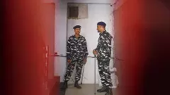 NewsClick journalists face Delhi police raid; laptops, phones seized