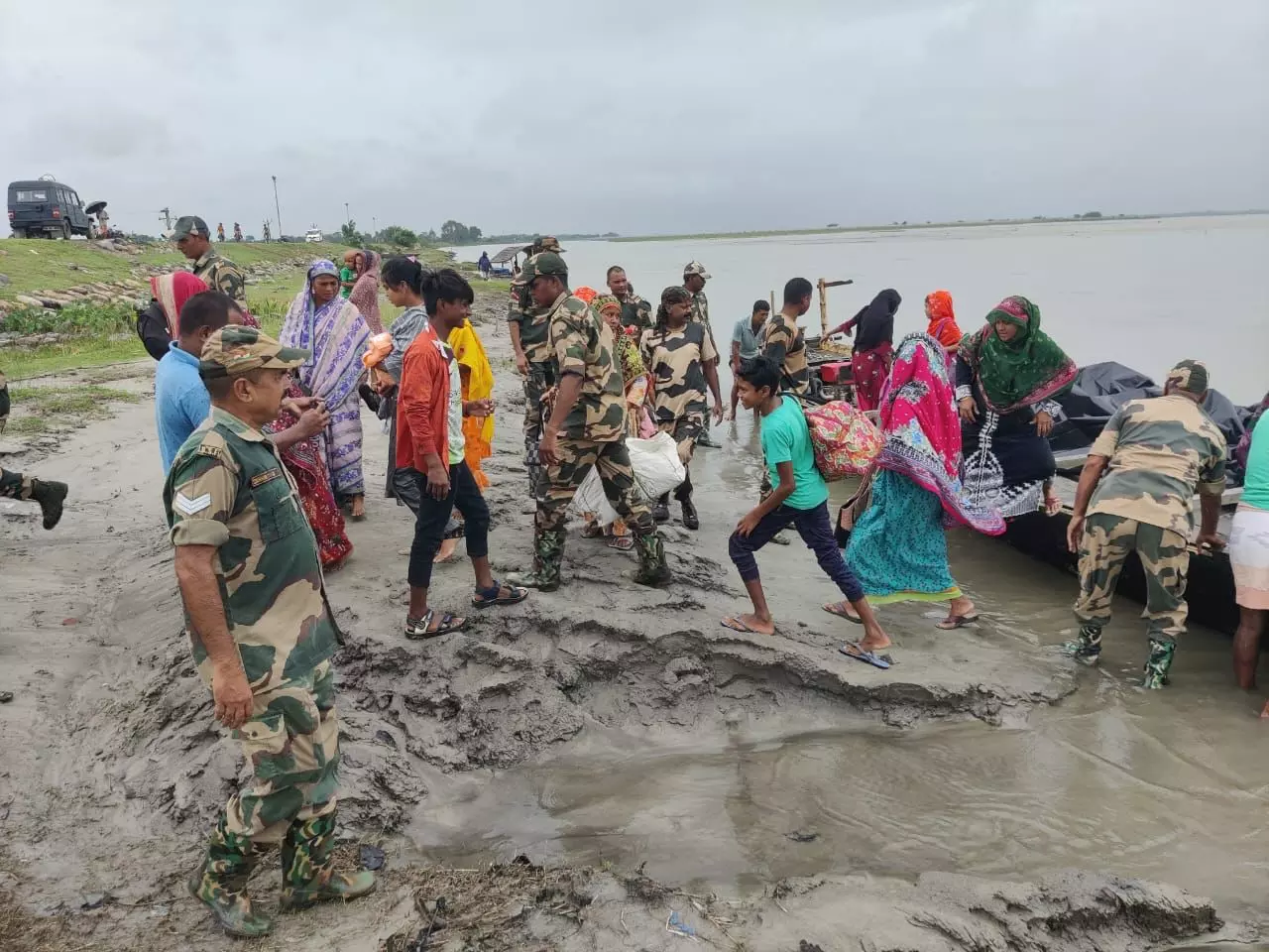 Sikkim flash flood | Air Force conducts disaster relief operations