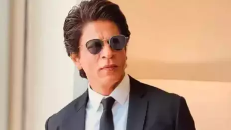 Shah Rukh Khan draws flak for disrespecting Ram Charan during Ambani bash