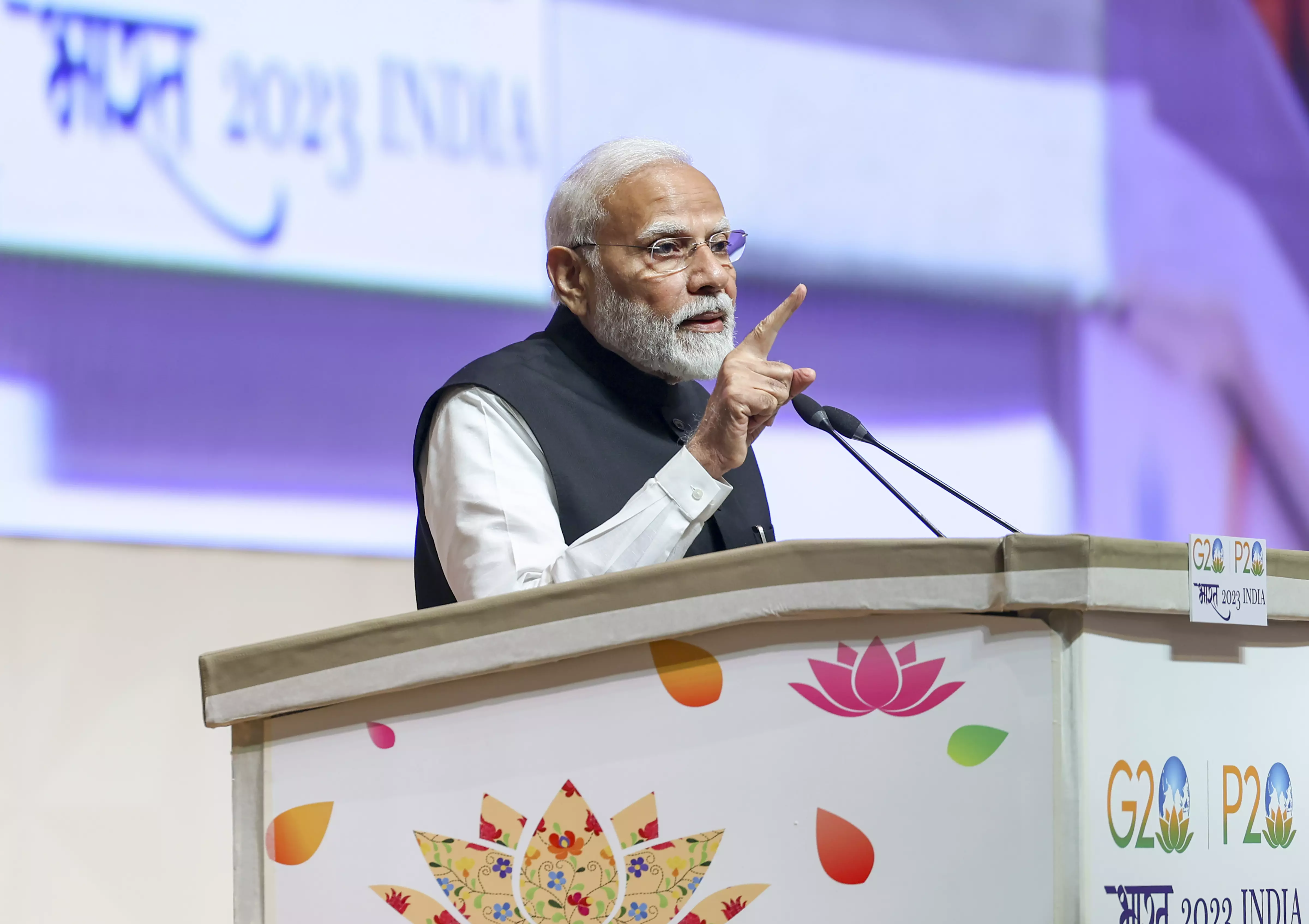 P20 Summit: Conflicts dont benefit anyone, time for peace: PM Modi