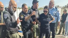 Israeli police, uniforms, Kannur