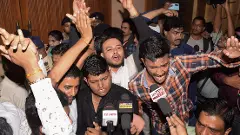 MP elections: Congress, BJP face ire of aspirants after ticket distribution