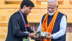 MP polls: A troubled Scindia faces twin challenge from voters and BJP old-timers