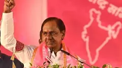 KCR struggles for poll pitch as Telangana sentiment loses steam