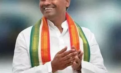 Telangana polls: Raj Gopal Reddy returns to Cong after a year