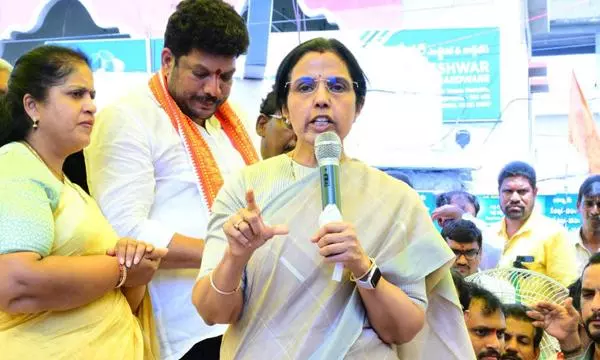 Will Bhuvaneswari do a Rabri Devi in Andhra politics to keep TDP afloat?