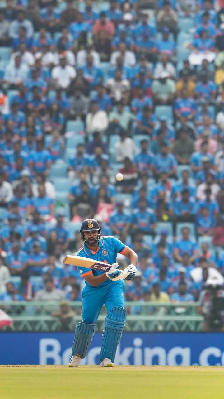 Photos: India vs England World Cup match