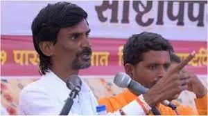 Fadnavis trying to sabotage Maratha quota stir: Jarange