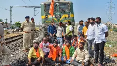 Maharashtra, Maratha quota stir, activists stop train