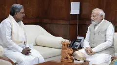 Karnataka CM Siddaramaiah with PM Narendra Modi.