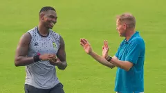 Lungi Ngidi, Shaun Pollock