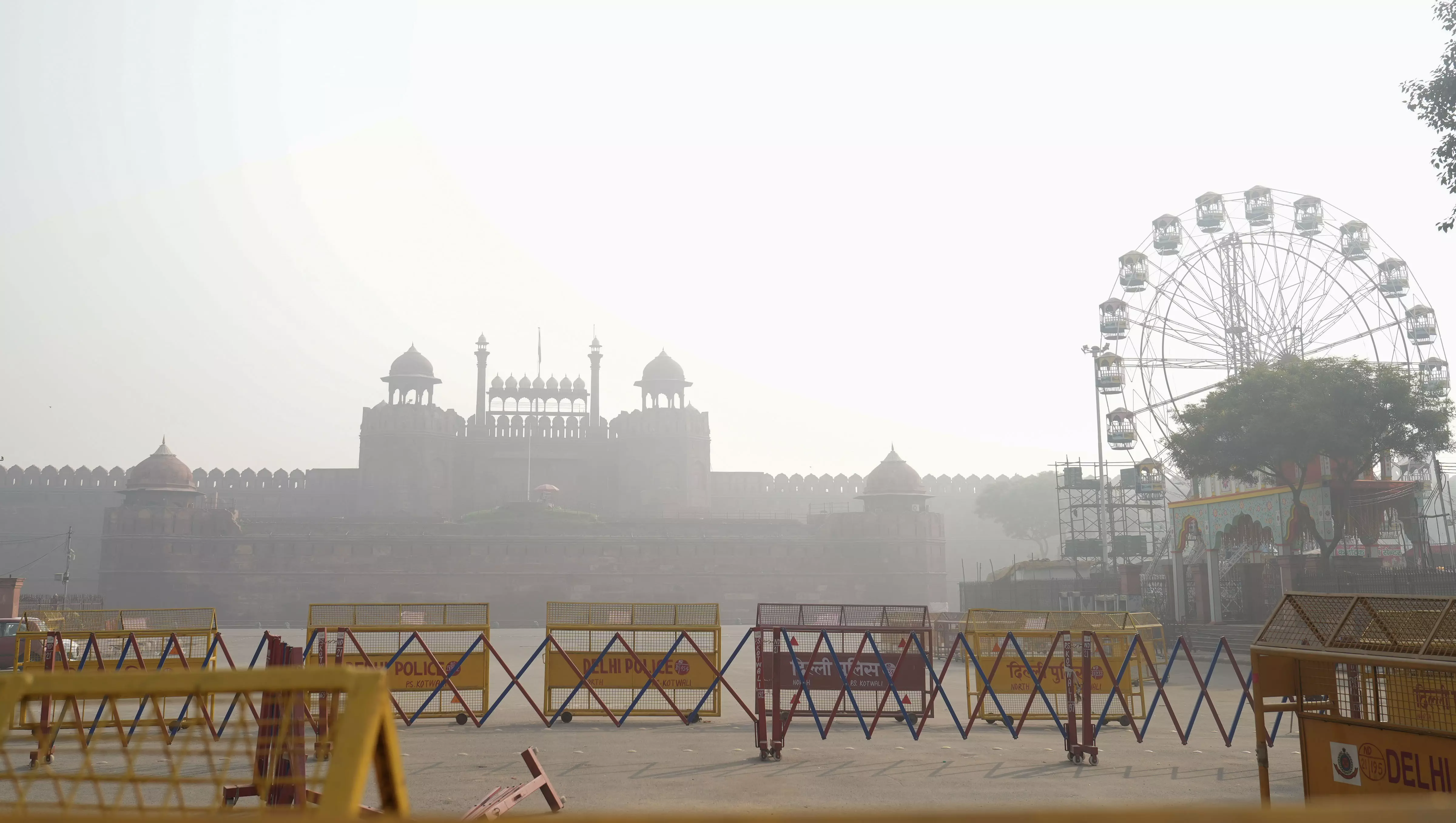 Red Fort, Delhi air pollution