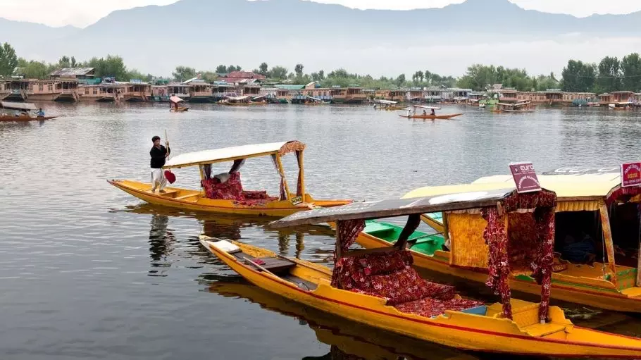 Dal Lake