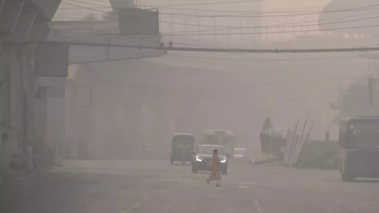 Kolkata: Air quality poor the day after Diwali