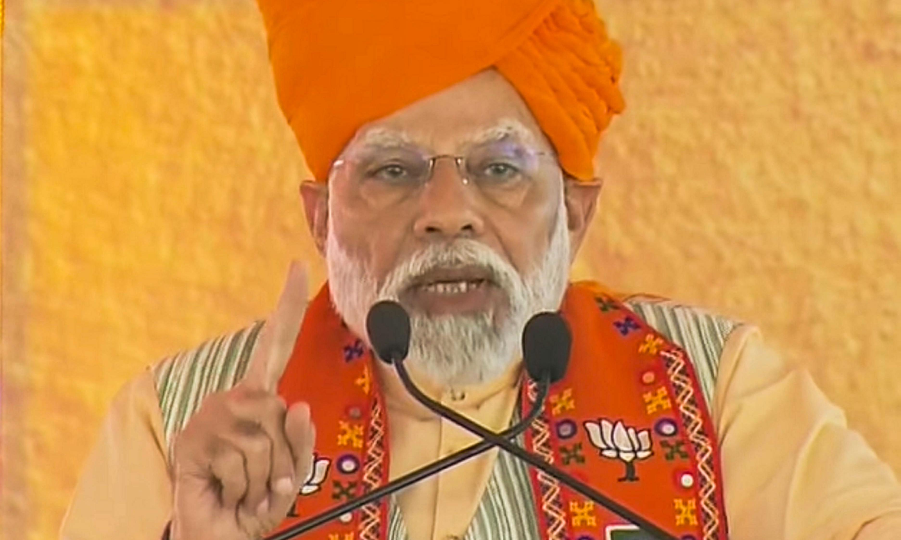 Rajasthan | Gehlot, Pilot pretending to join hands for polls: Modi’s ...