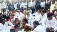 MP: Digvijaya continues stir seeking BJP candidates arrest in murder case