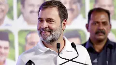 Rahul hails Kerala’s healthcare, says he will bring Sonia to state