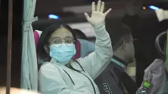 More Israeli hostages freed by Hamas as truce in Gaza lasts another day