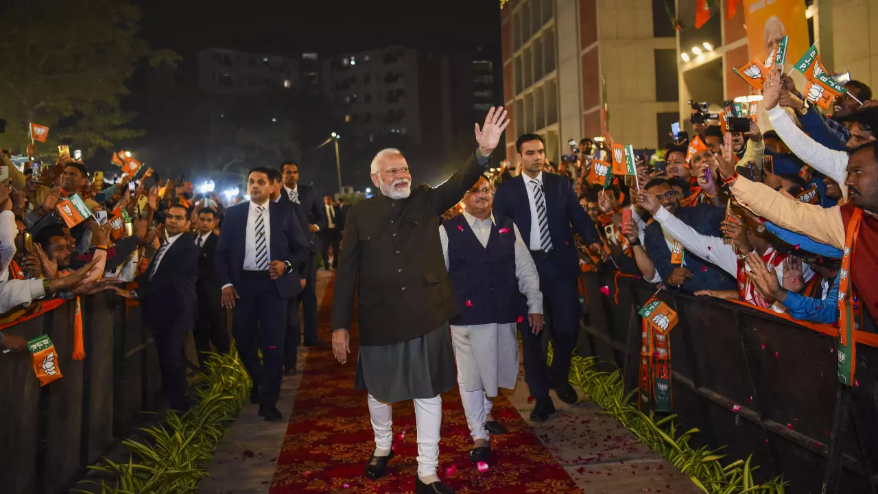 State poll results show popular support for our battle against corruption: Modi