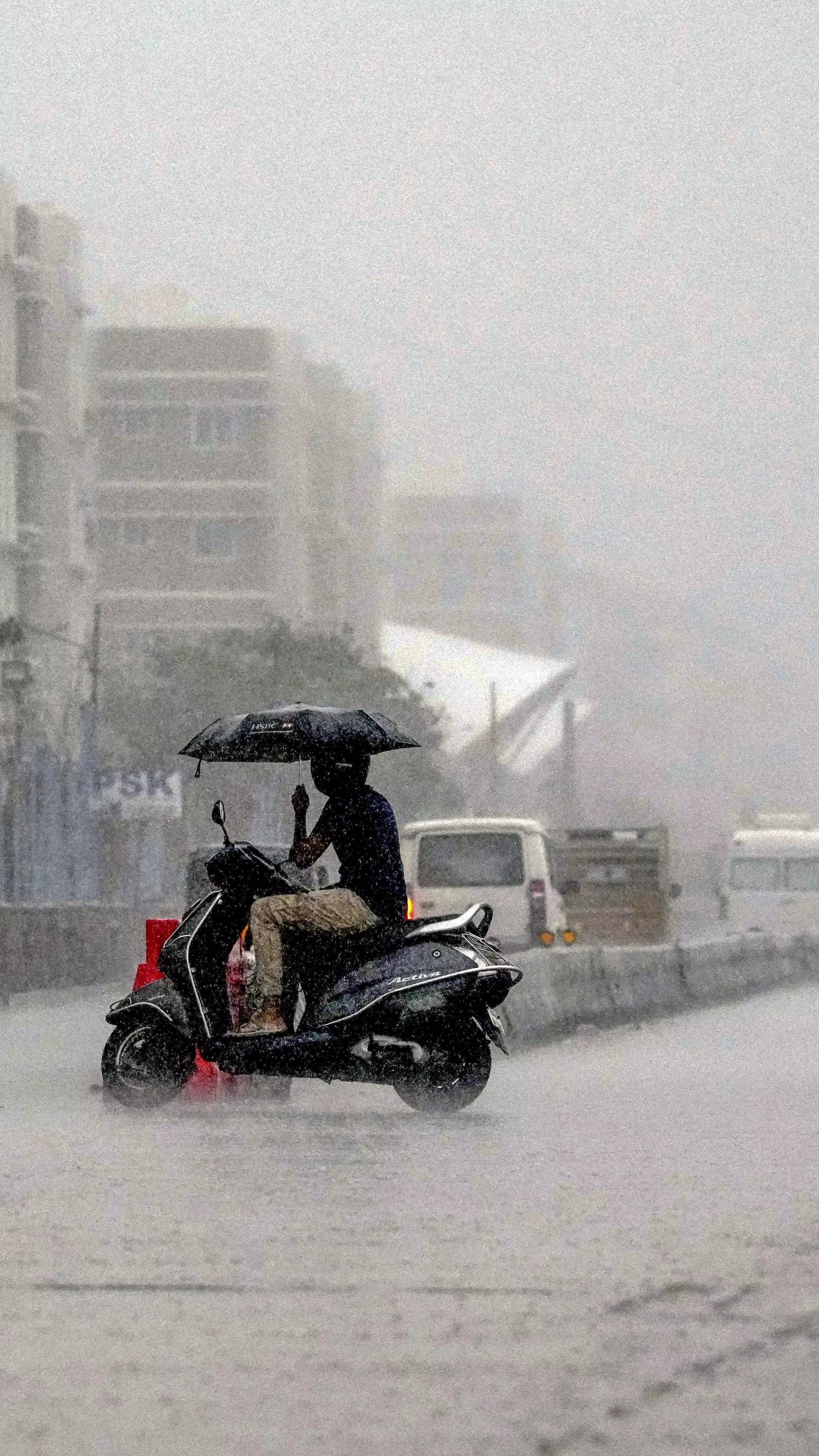 Chennai rain, Cyclone Michaung