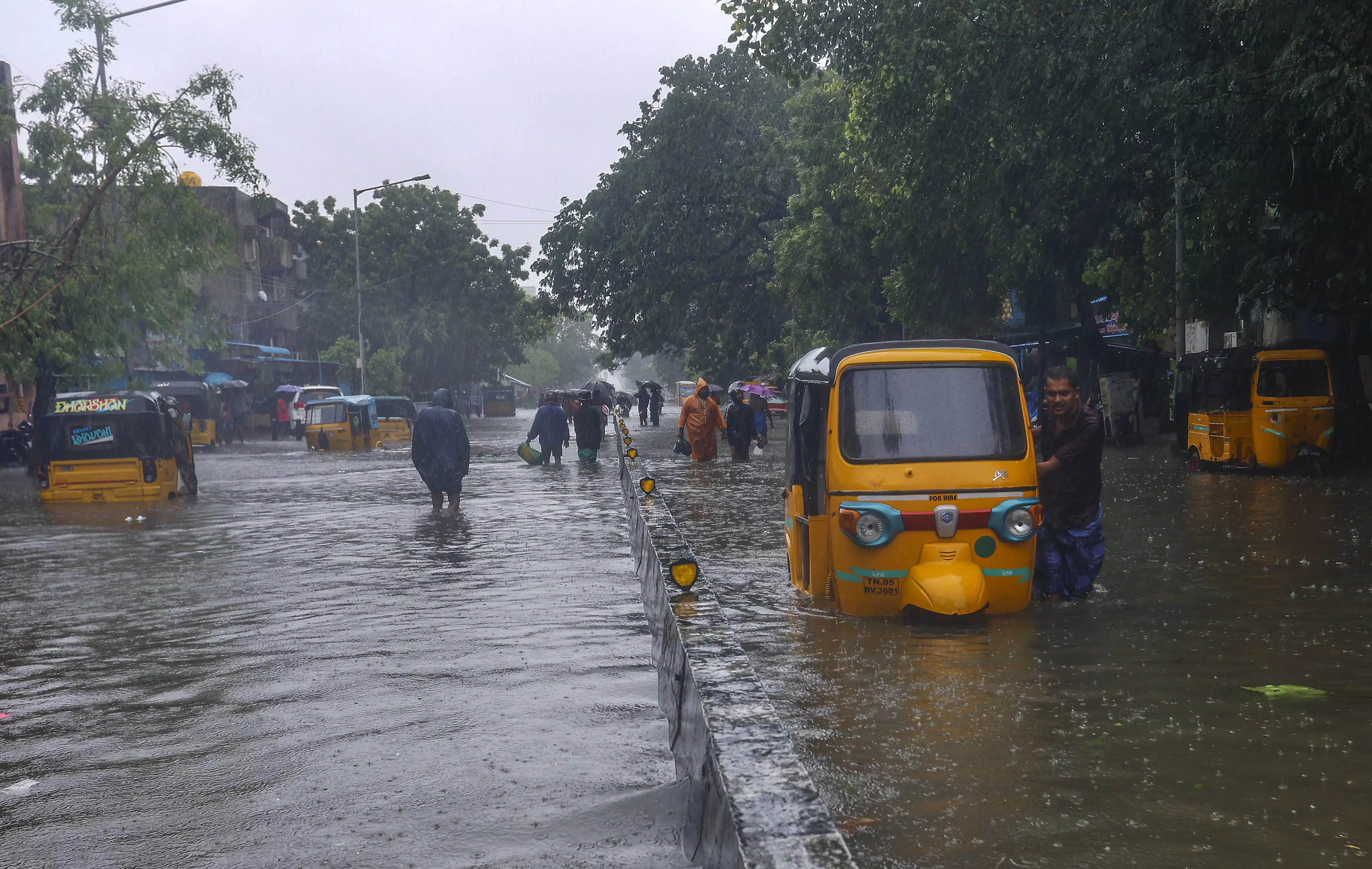 Chennai: Respite for residents as IMD predicts light rain; city airport opens