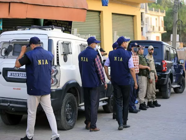 NIA raids over 40 places in Maharashtra, Karnataka in ISIS case; 13 arrested